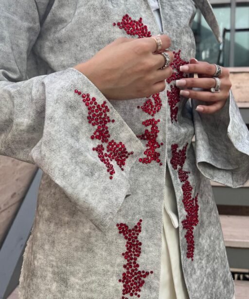 Alternative view of Bee #2